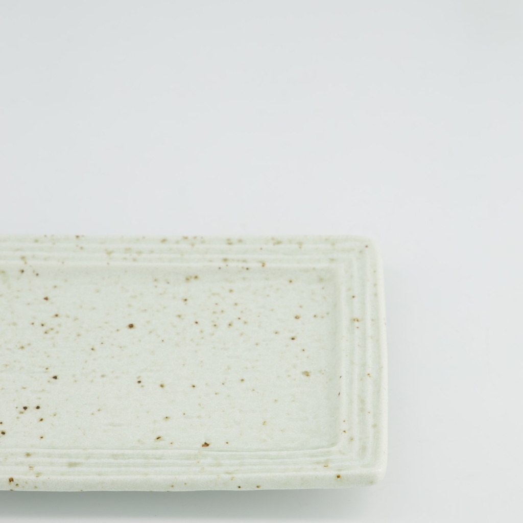 33965_4.jpg - [c27468e700c993023dc55f8952fdf2cf9011e95c]