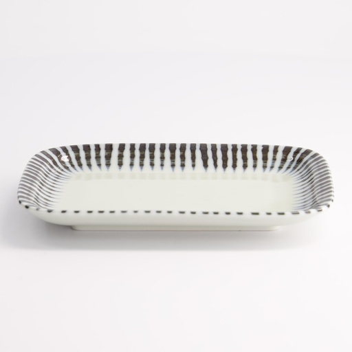 [20246] Shin Tokusa Plate 16.7x11.1x2.2cm FK-2120 12/72