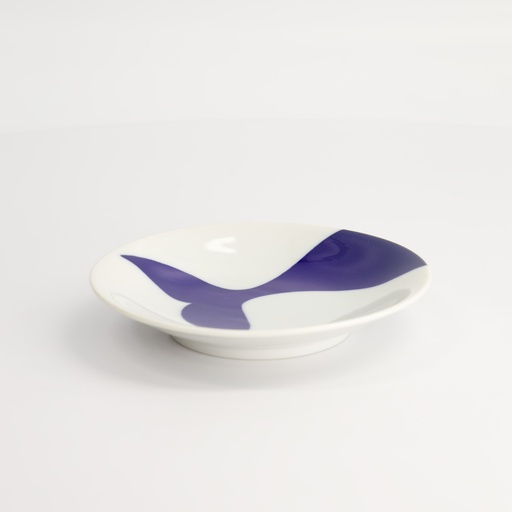[22080] Kawaii Plate Whale 13.7x2.4cm BL/WH TA-25/L 12/96