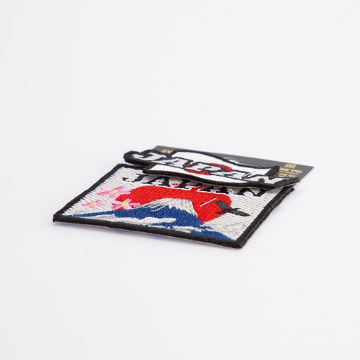 33105_2.jpg - [cc62f06b9183281d00c37f7bcb75d3acec9e70b9]