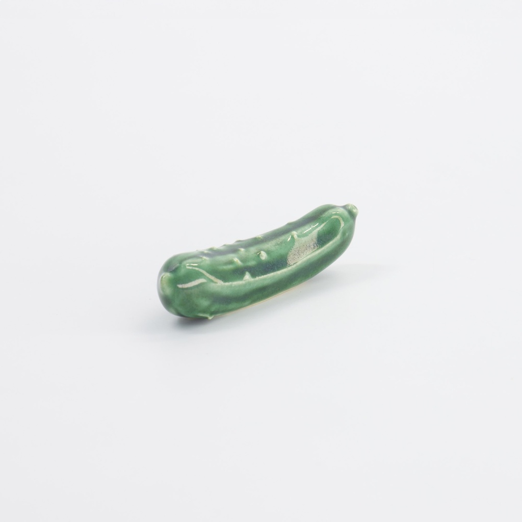 Kawaii Chopsticks Rest Cucumber 6.4x1.6x1.8cm 3-944a