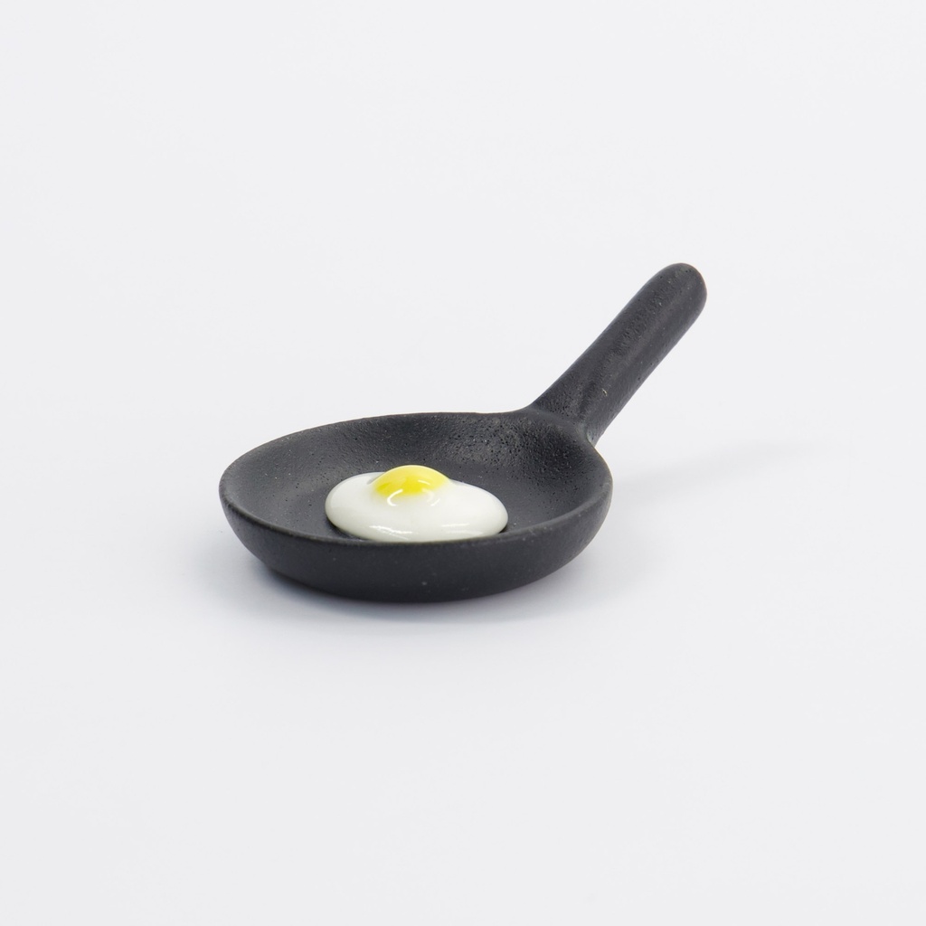 Kawaii Chopsticks Rest Pan with Egg 6.7x4.3x2.1cm 3-604a