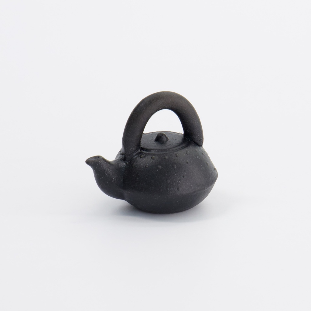 Kawaii Chopsticks Rest Iron Kettle 4.2x3.4x3.6cm 3-601a