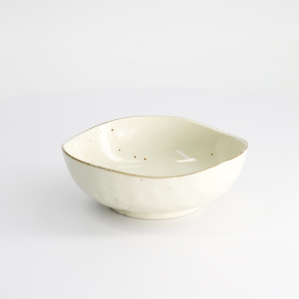 Shirogesho Oval Bowl 13.8x5.4cm 300ml Beige 33964 10/80 