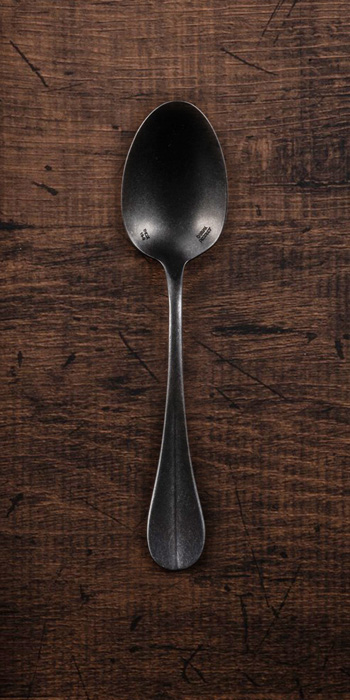 CP Vintage Black Baguette Classic Dinner Spoon 19.5cm 557033 (N!)
