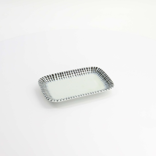 [20246] Shin Tokusa Plate 16.7x11.1x2.2cm FK-2120 12/72